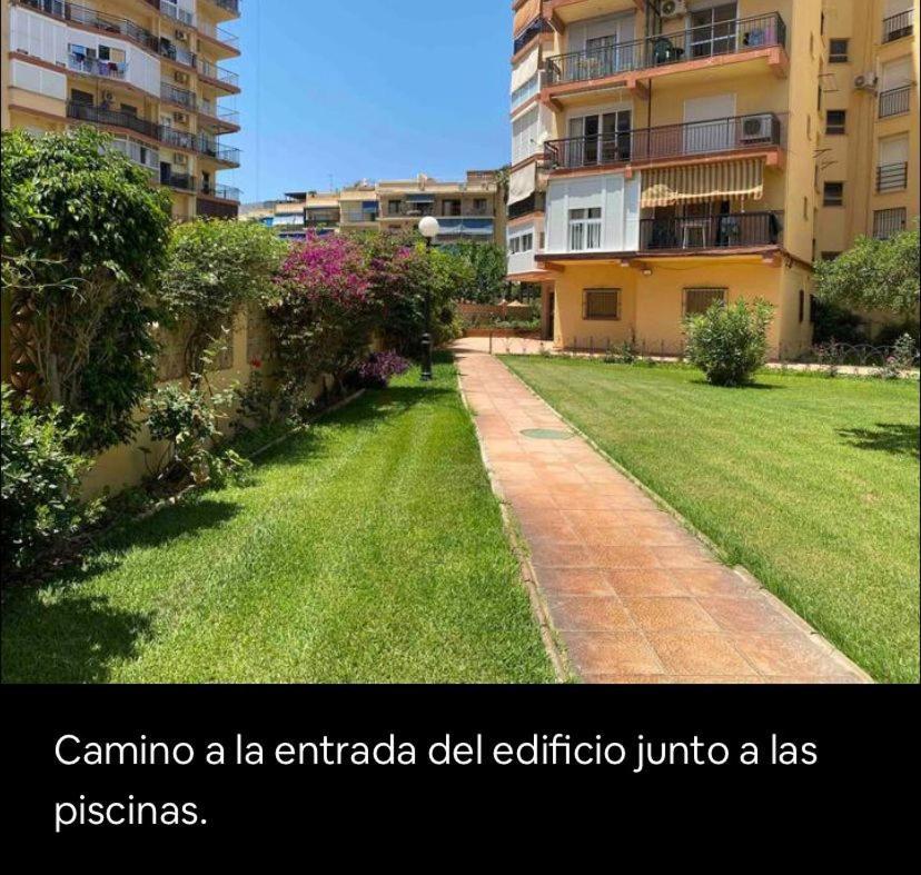 Apartamento Paseo Maritimo De Playamar ตอร์เรโมลิโนส ภายนอก รูปภาพ