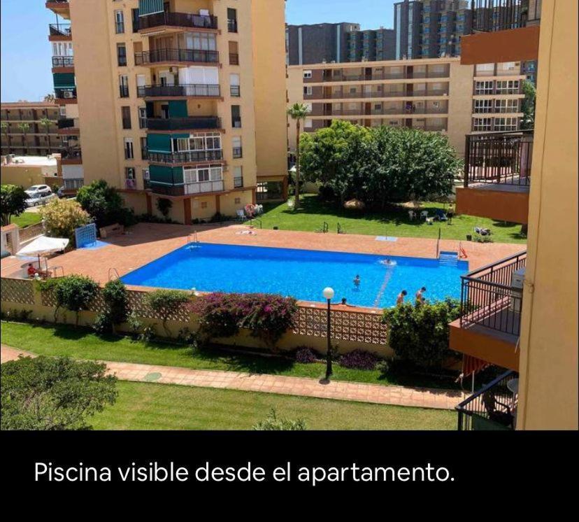 Apartamento Paseo Maritimo De Playamar ตอร์เรโมลิโนส ภายนอก รูปภาพ