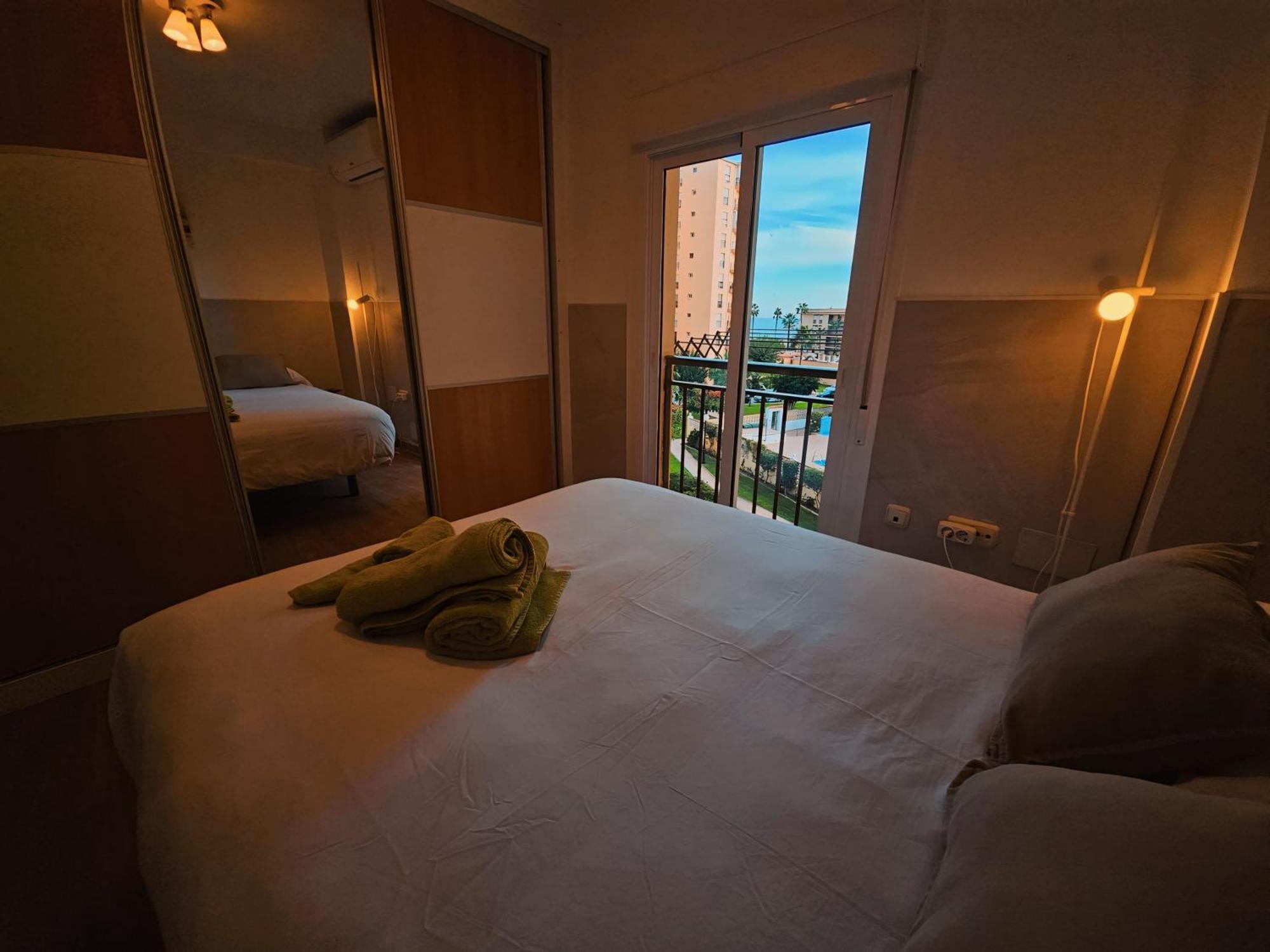 Apartamento Paseo Maritimo De Playamar ตอร์เรโมลิโนส ภายนอก รูปภาพ
