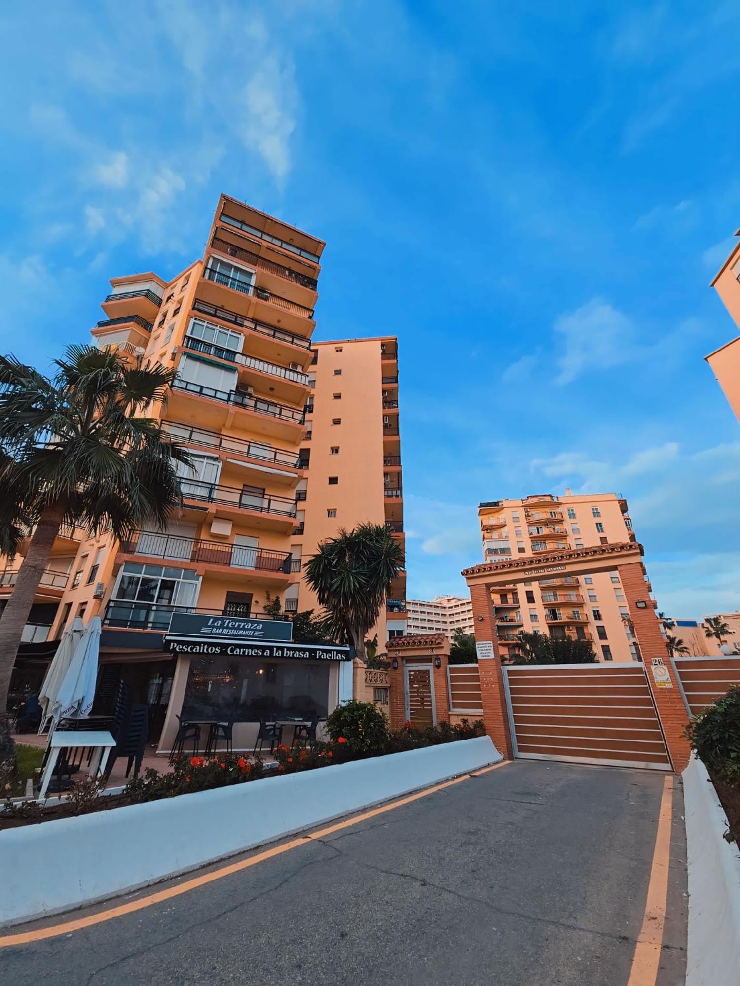 Apartamento Paseo Maritimo De Playamar ตอร์เรโมลิโนส ภายนอก รูปภาพ